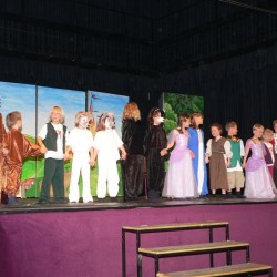 Pulcinella (5) - Toneelvereniging Plankenkoorts 